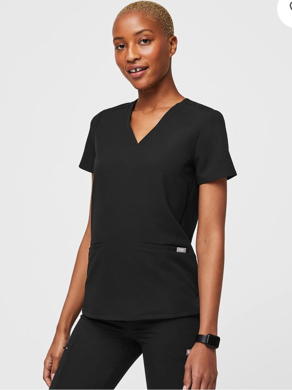 FIGS Women’s Casma scrub top